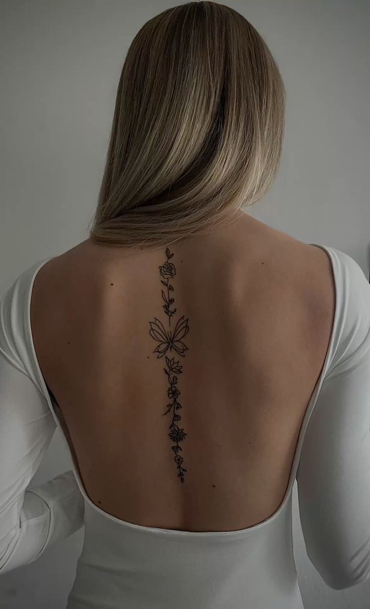 رسومات حنة على الجسم للعروسة