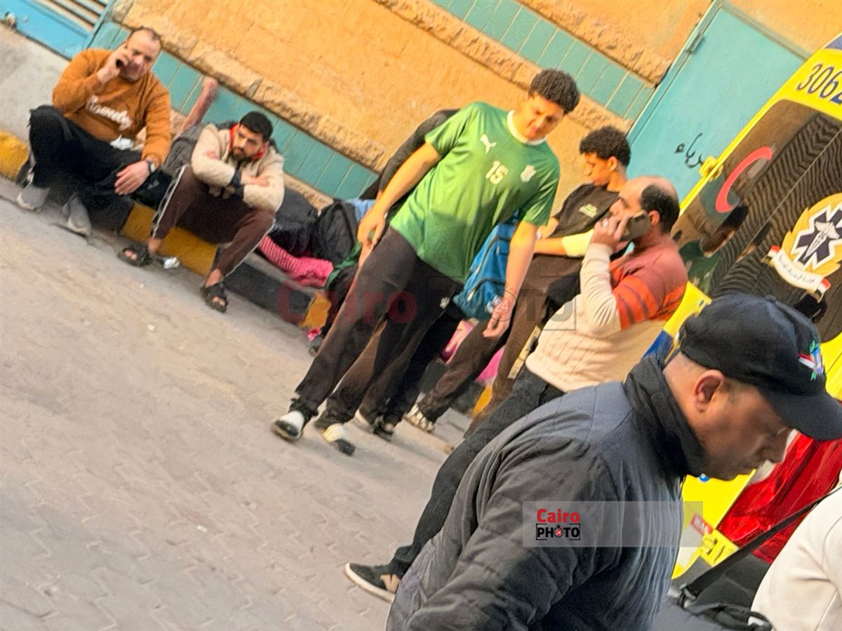 الصور الأولى للاعبي الاتحاد السكندري المصابين في حادث انقلاب أتوبيس بأكتوبر
