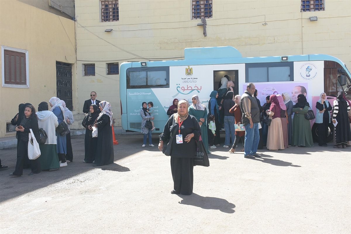 نائب محافظ الأقصر يشهد انطلاق قافلة من بدرى أمان&nbsp;