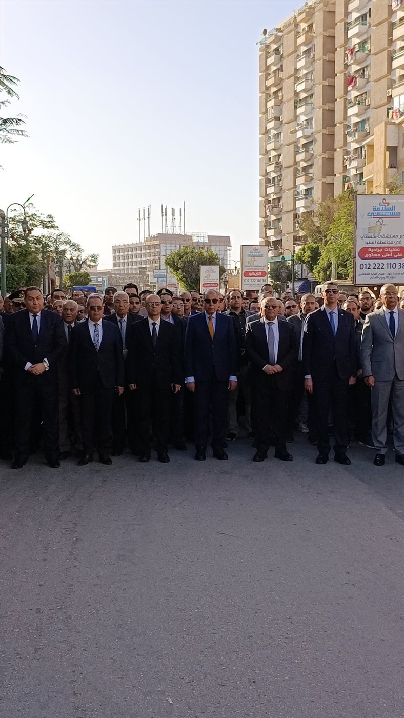 جنازة عسكرية مهيبة للواء مصطفى خليل