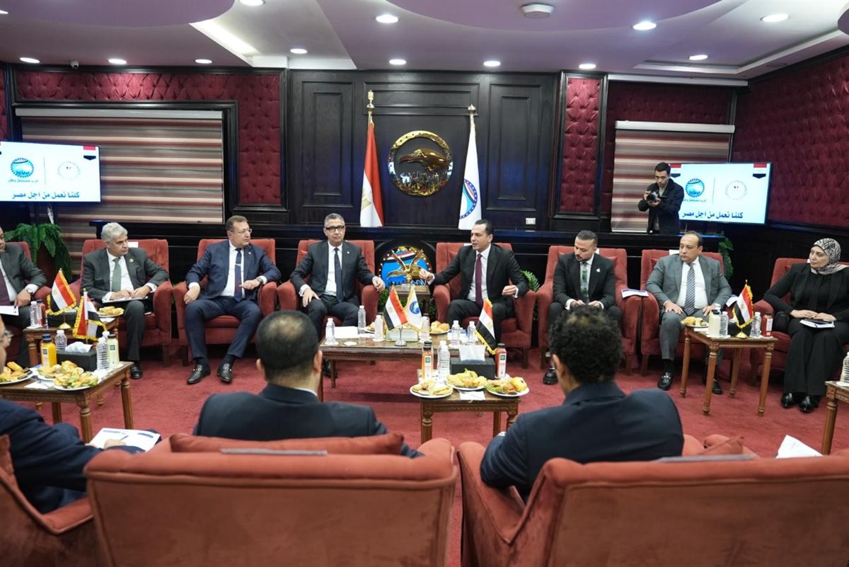 بحضور قيادات الحزب… “مستقبل وطن” يستضيف وزير التموين والتجارة الداخلية