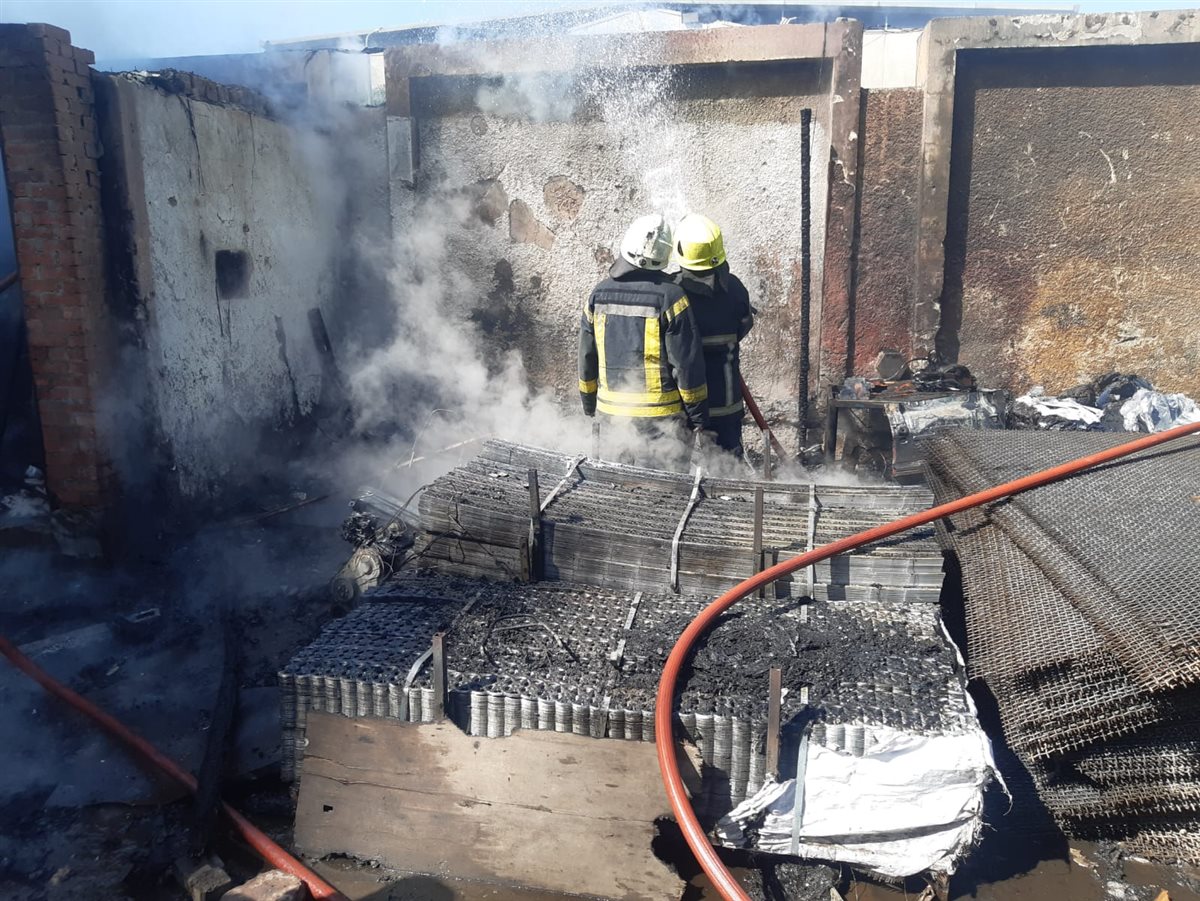 حريق بمكتب شحن موبيليا بشادر السمك في حدائق القبة&nbsp;