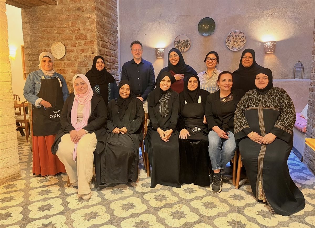 السفير الكندي يعد وجبة افطار رمضان&nbsp;