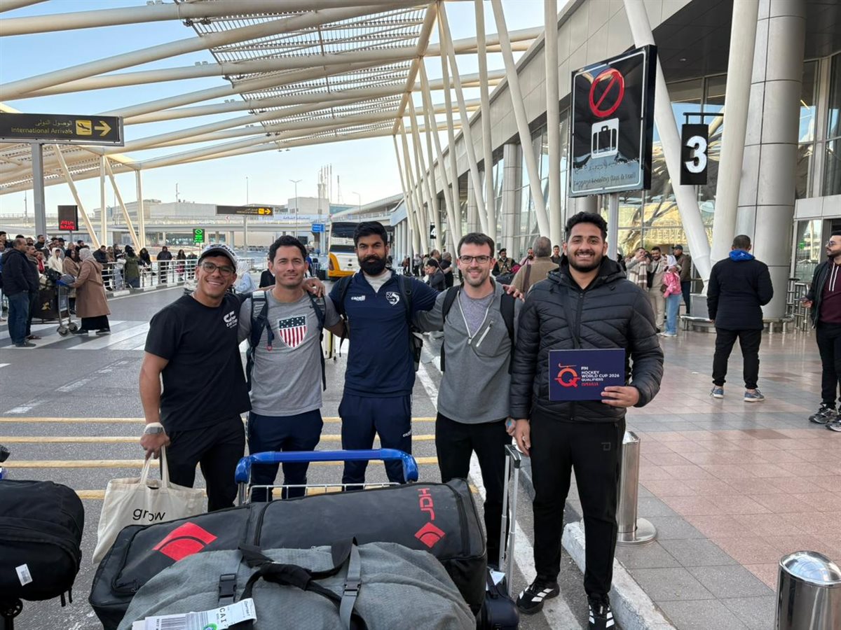 <strong>وصول منتخب أمريكا للهوكي إلى القاهرة للمشاركة في تصفيات كأس العالم</strong>