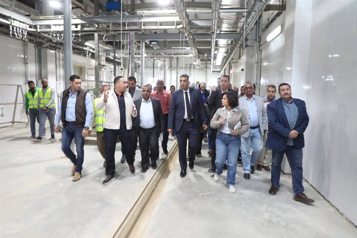 محافظ البحر الاحمر يتفقد المجزر الجديد 