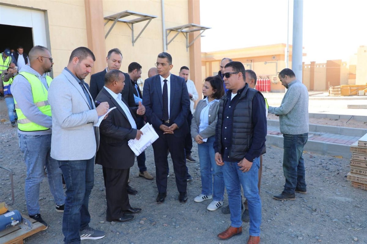 محافظ البحر الاحمر يتفقد المجزر الجديد 