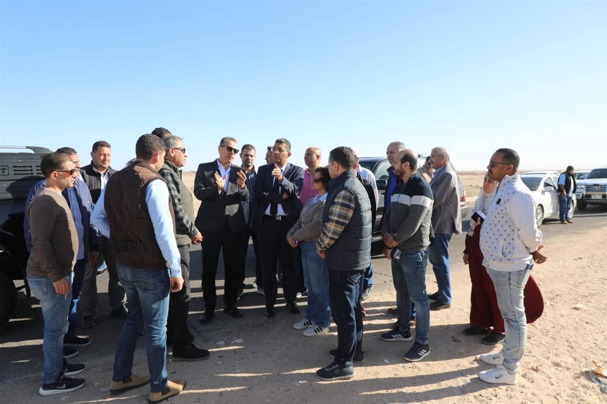 جولة محافظ البحر الاحمر بالطريق الدائري الأوسط 
