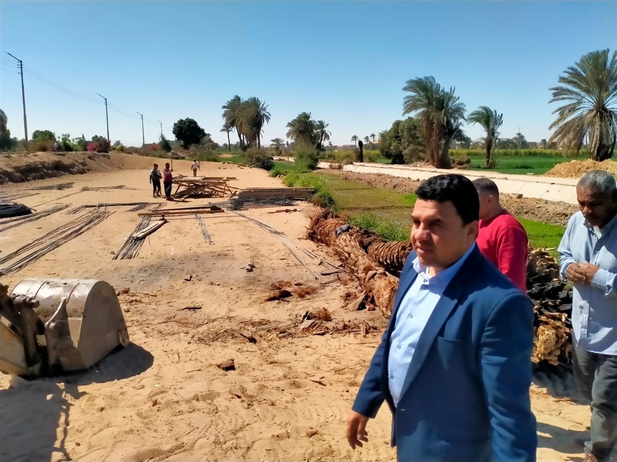 أعمال تطوير بقرى الطود جنوب الأقصر&nbsp;