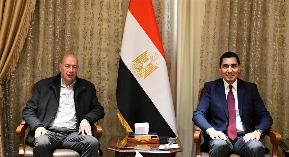 وزير الرياضة يلتقي مجلس إدارة اتحاد الخماسي الحديث