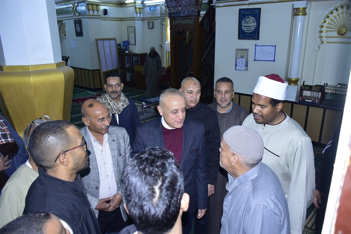 محافظ الأقصر بمسجد أحمد النجم&nbsp;