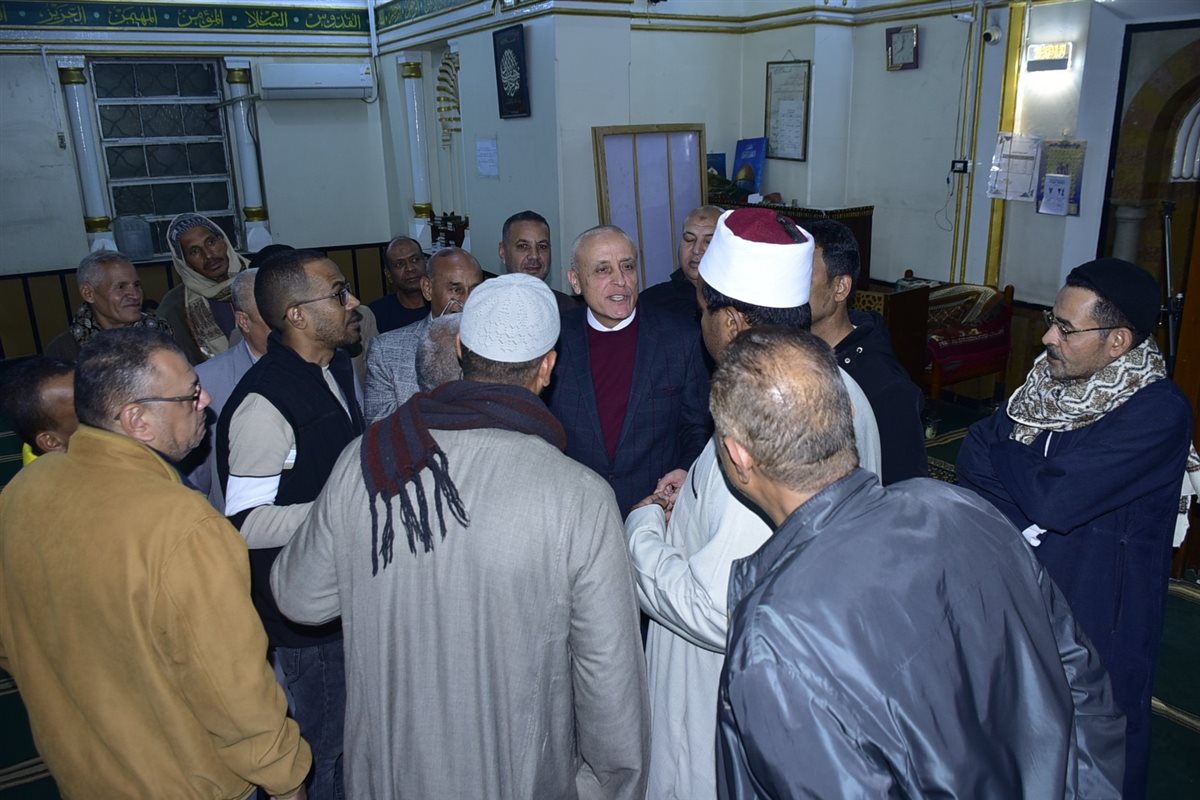 محافظ الأقصر بمسجد أحمد النجم&nbsp;