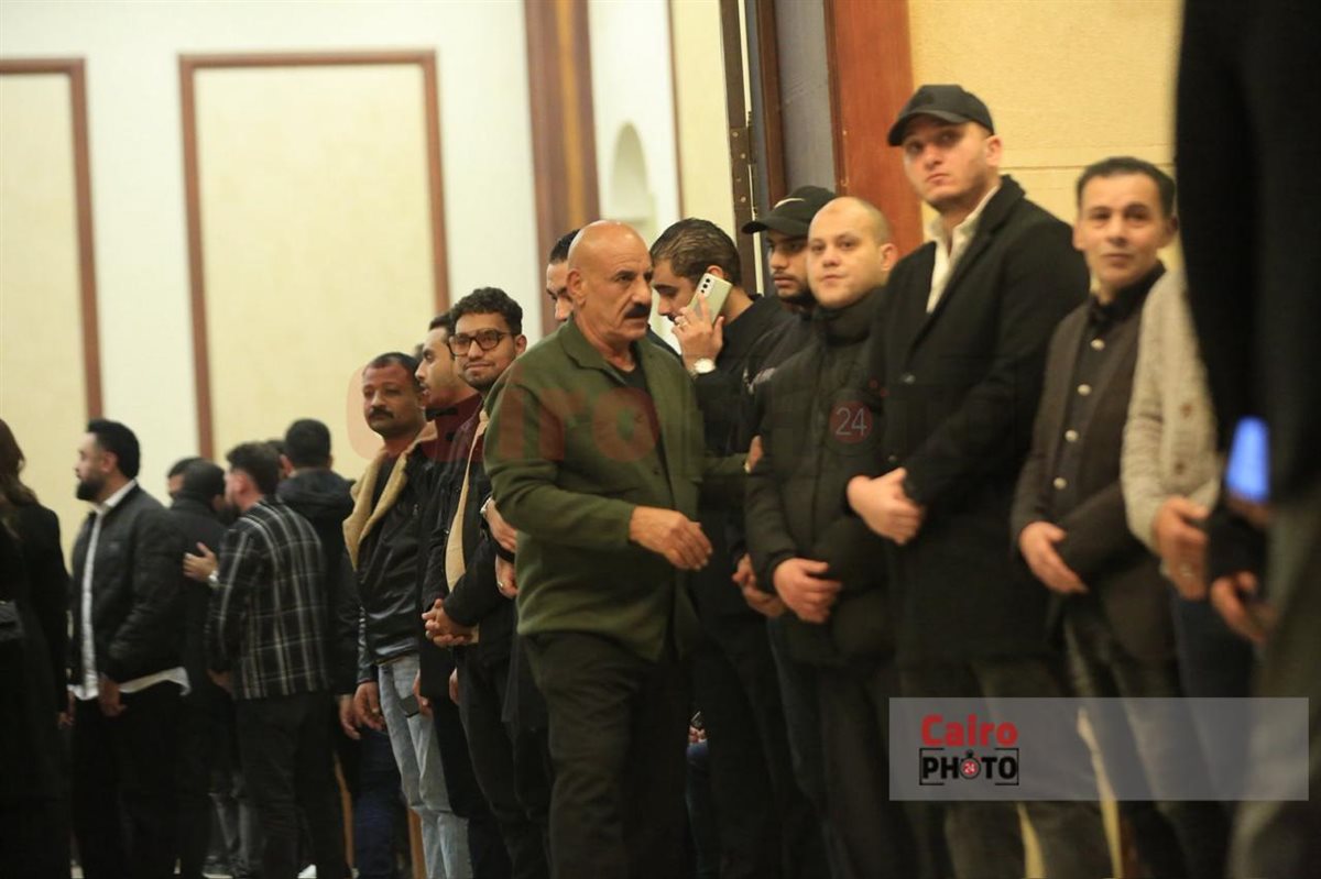 محمد لطفي في عزاء شقيق زينة