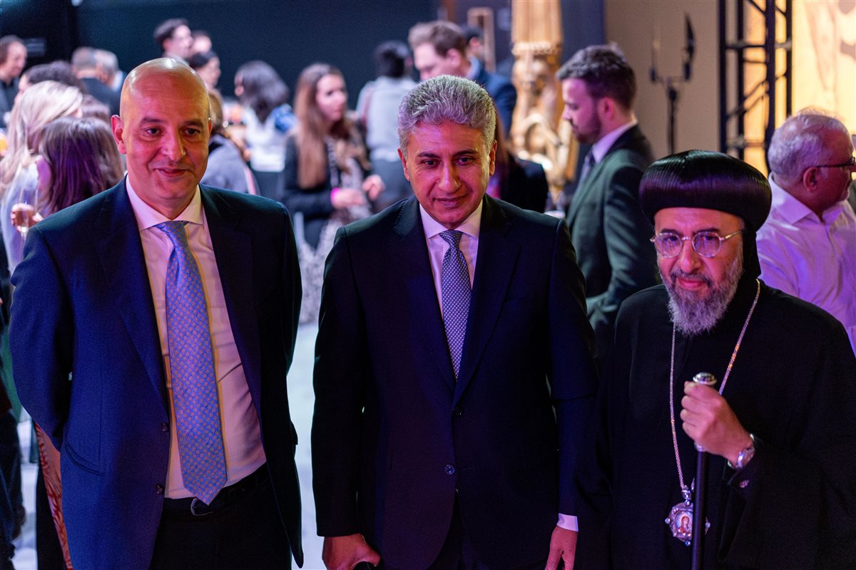 وزير السياحة يفتتح معرض &nbsp;رمسيس وذهب الفراعنة &nbsp;بـ لندن