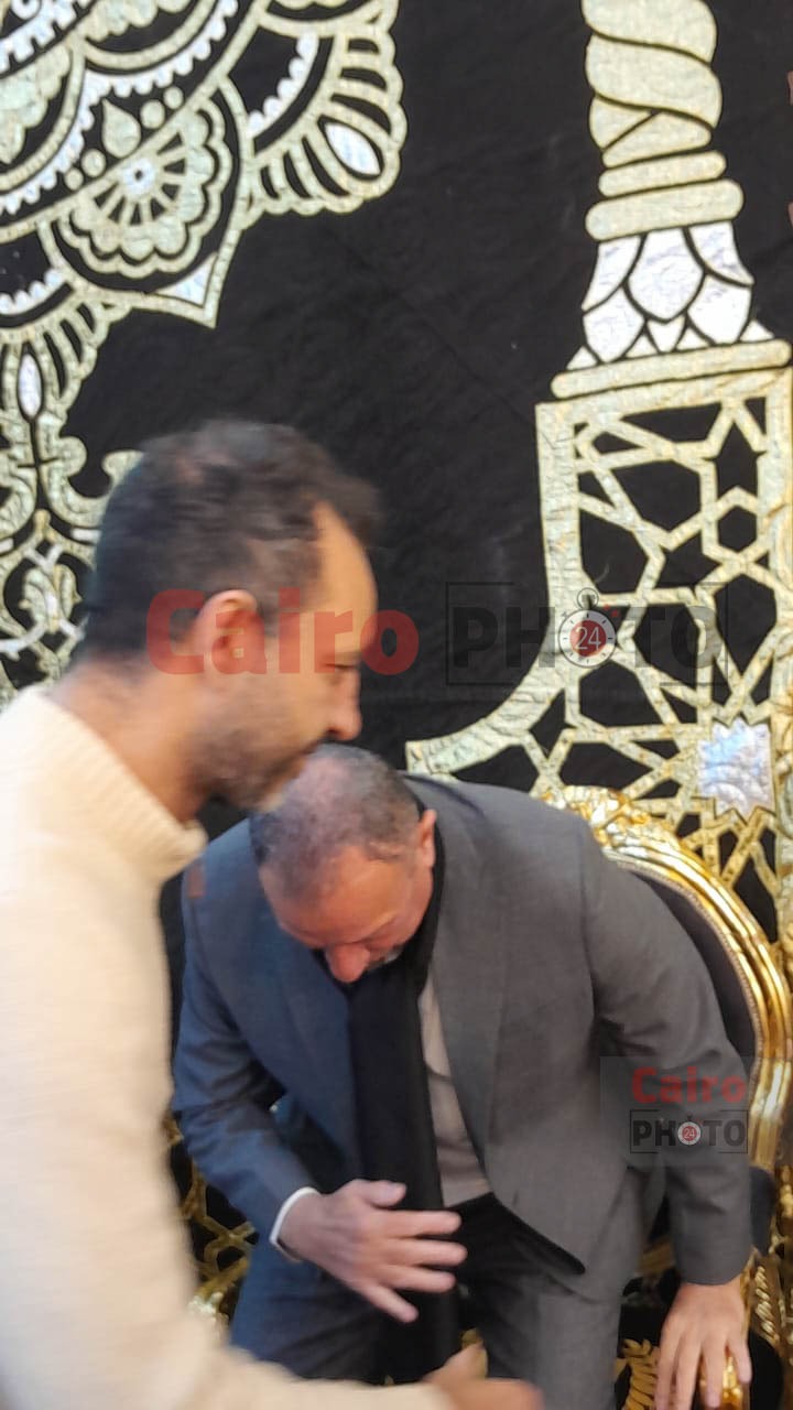 <strong>من عزاء مصطفى رياض&nbsp;</strong>