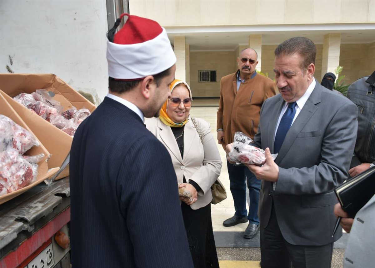 لحوم لدعم الأسر الأولي بالرعاية ببورسعيد 