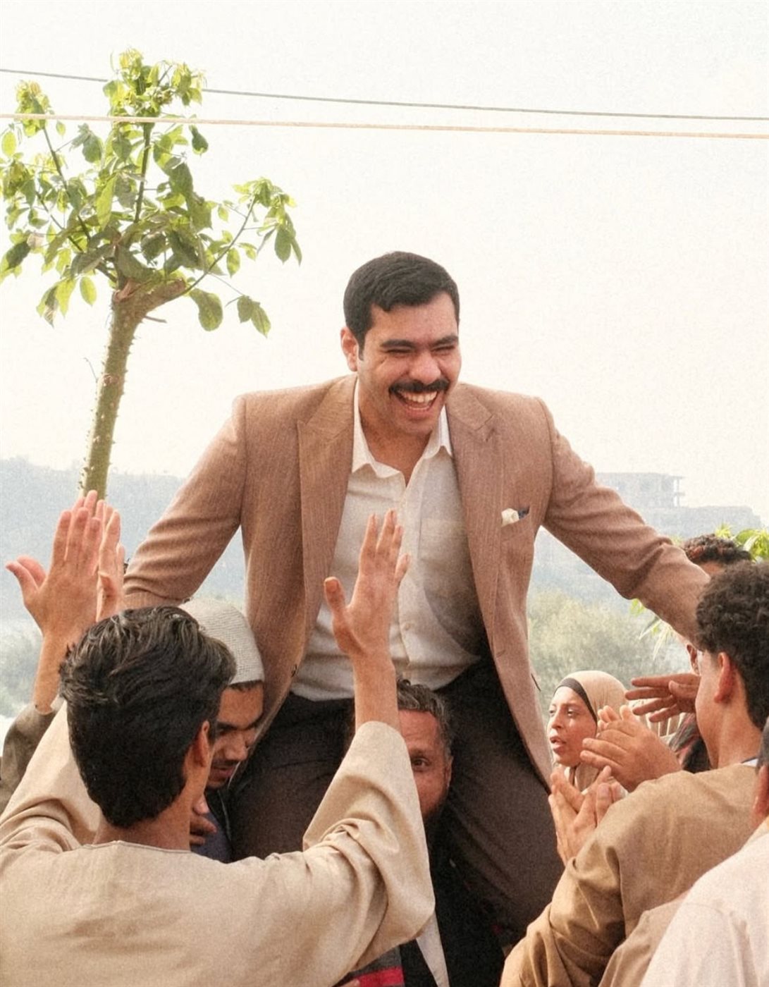 أحمد رمزي في كواليس فخر الدلتا
