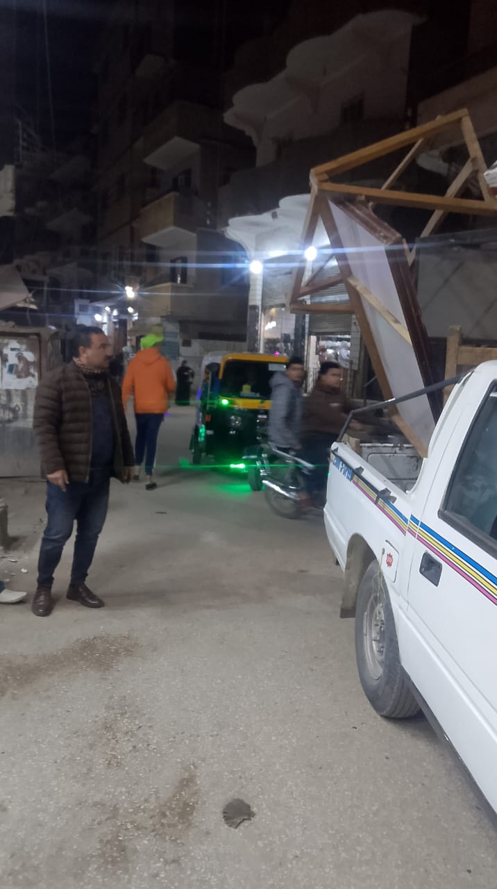 جانب من رفع الاشغالات