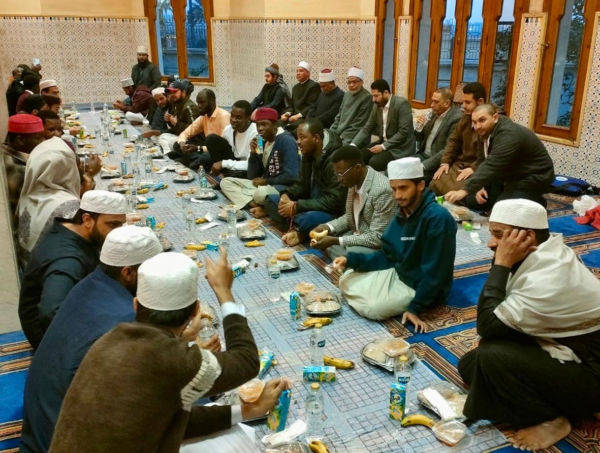 <strong>إفطار رمضاني يجمع الأئمة والدعاة من دول العالم الإسلامي في رحاب أكاديمية الأزهر العالمية</strong>
