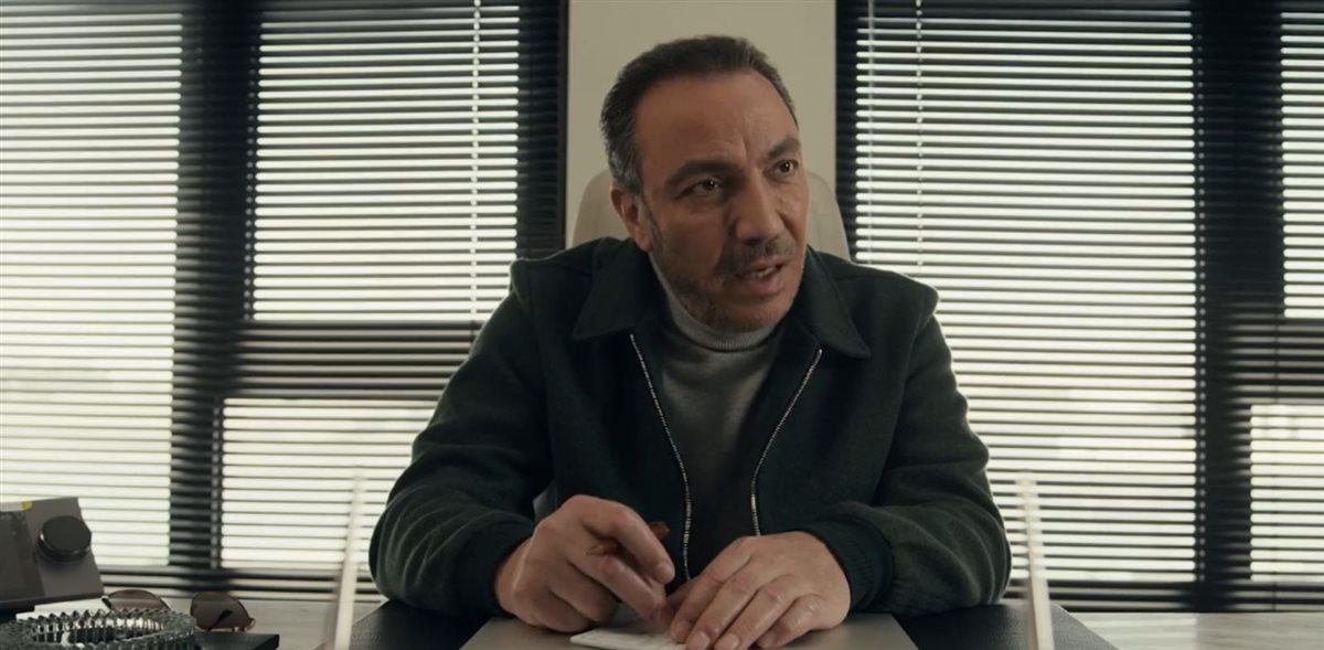 طارق لطفي في مسلسل فرصة أخيرة الحلقة الأولى