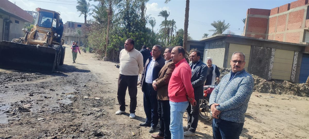 تطهير المجرى المائي بعزبة علي عبد العال بزاوية الكرادسة