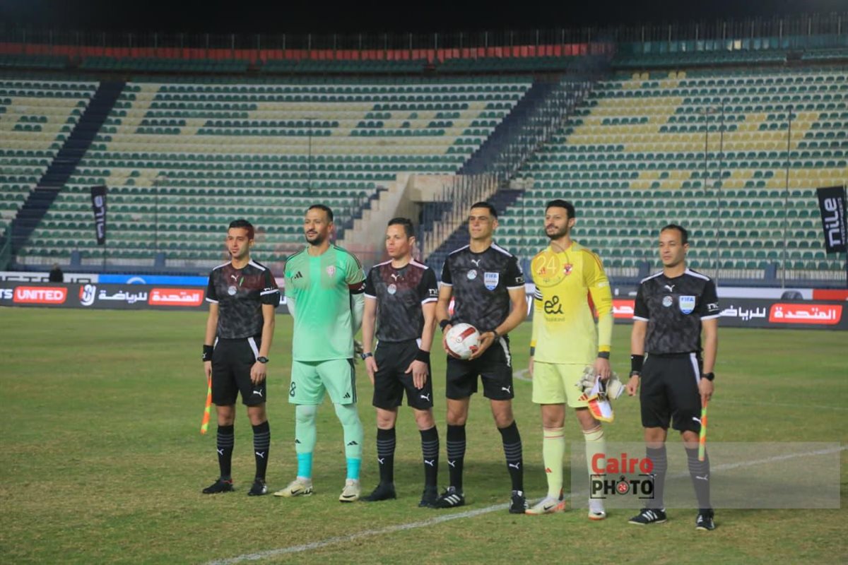 <strong>مباراة الأهلي وطلائع الجيش</strong>