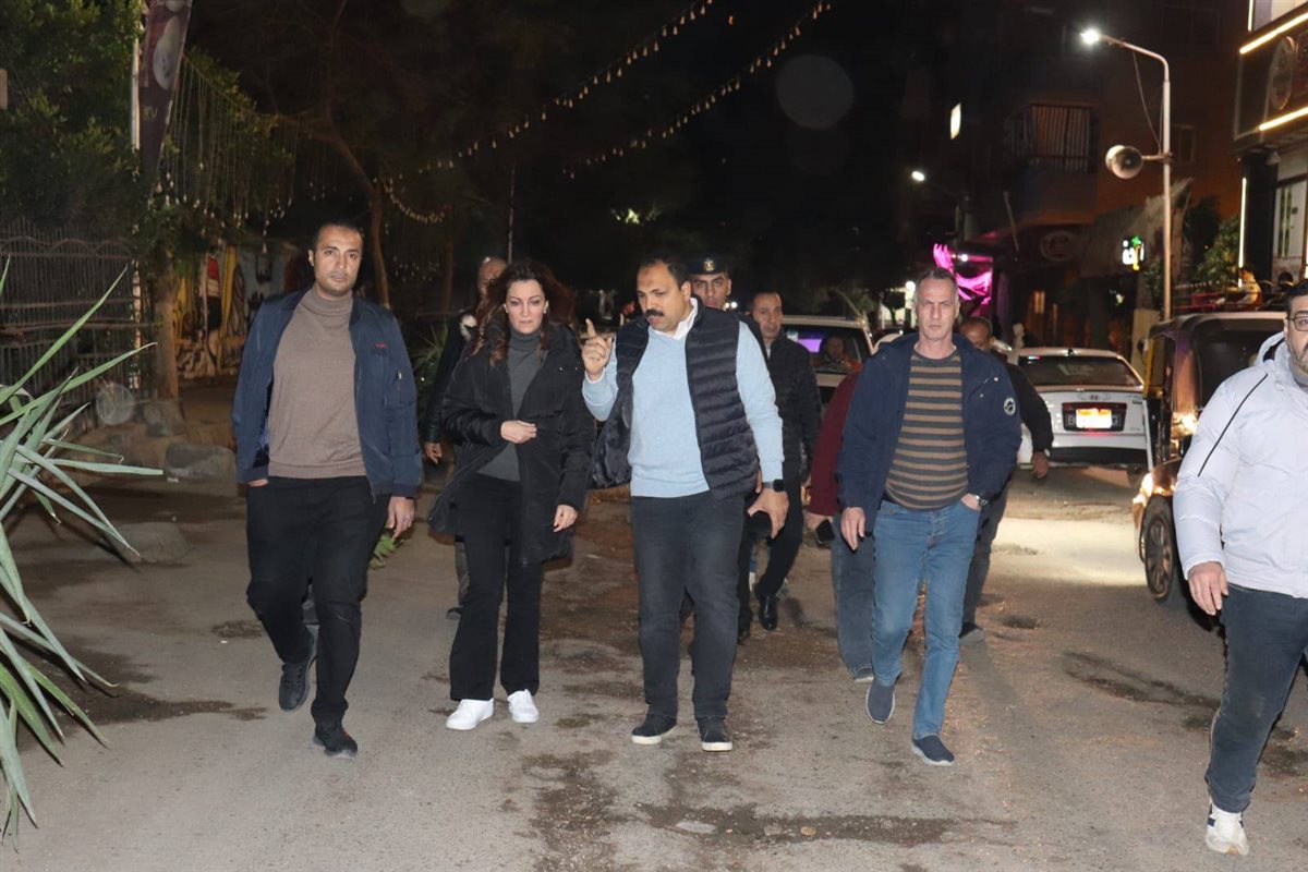 نائب محافظ الجيزة تجري جولة ليلية في بولاق الدكرور