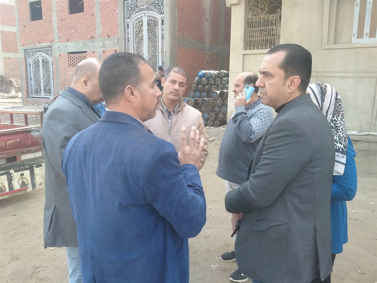 توزيع اسطوانات الغاز في المنوفية يتواجد شرطي للتأمين