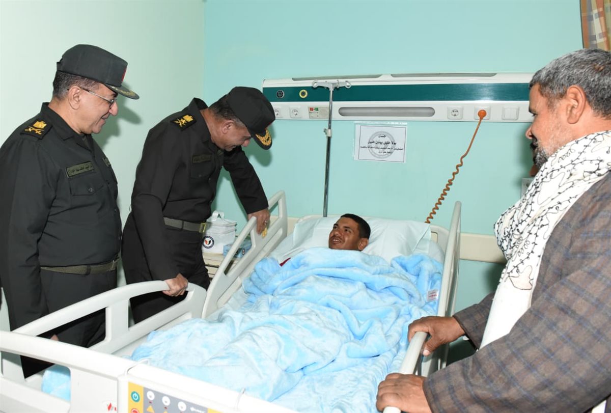 جانب من زيارة القائد العام للقوات المسلحة