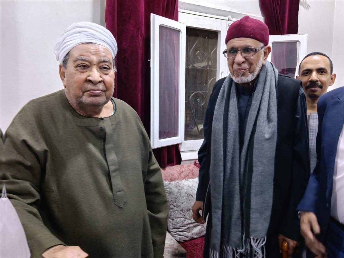 رائد الساحة الرضوانية وشقيق شيخ الأزهر&nbsp;