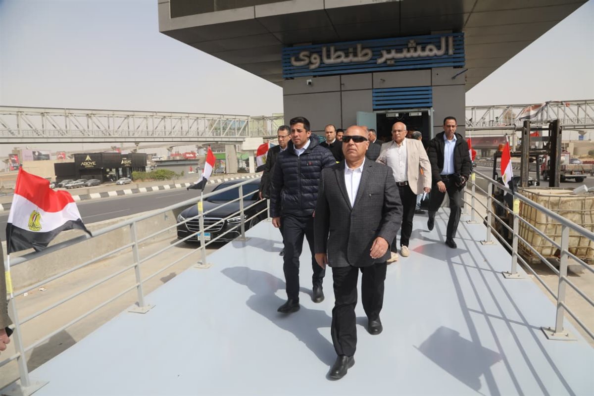 جانب من جولة الوزير بالمشروع