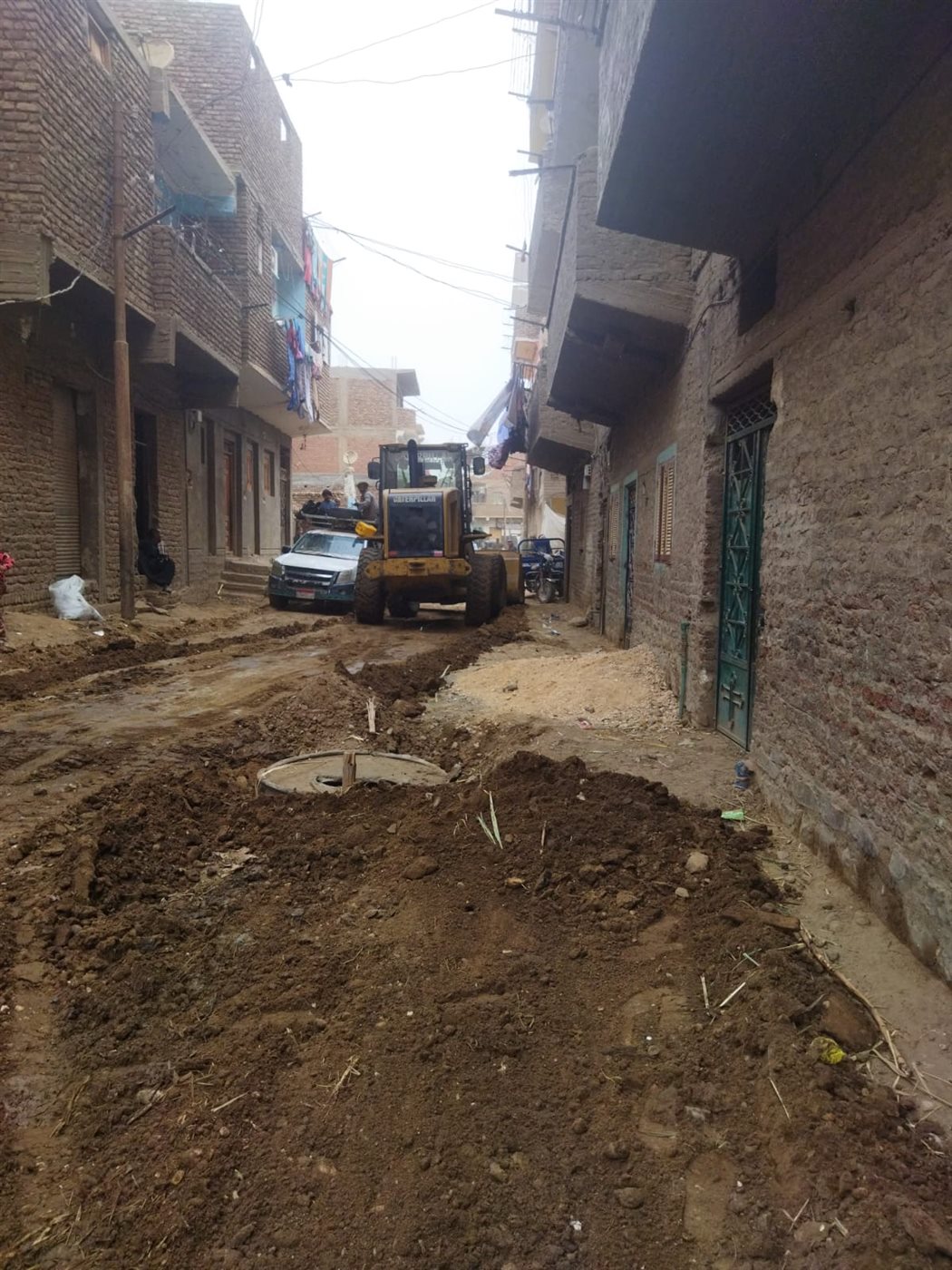 إعادة الحياة لطبيعتها بكومير عقب إنتهاء الصرف الصحي&nbsp;
