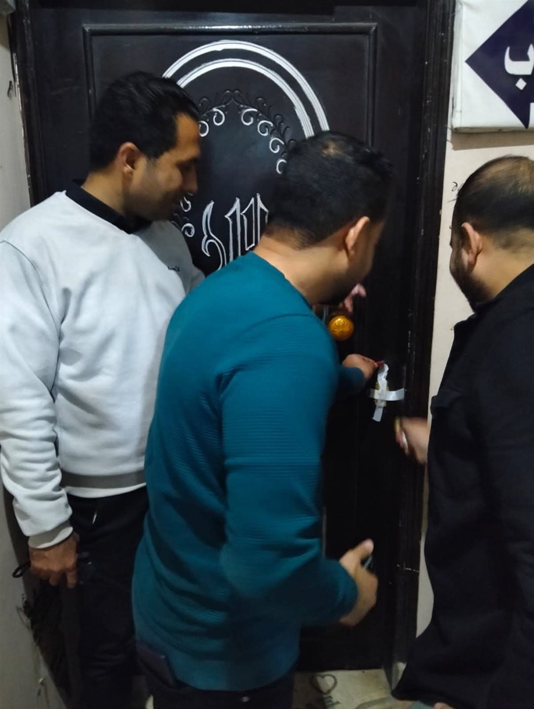 غلق وتشميع 3 عيادات خاصة&nbsp;
