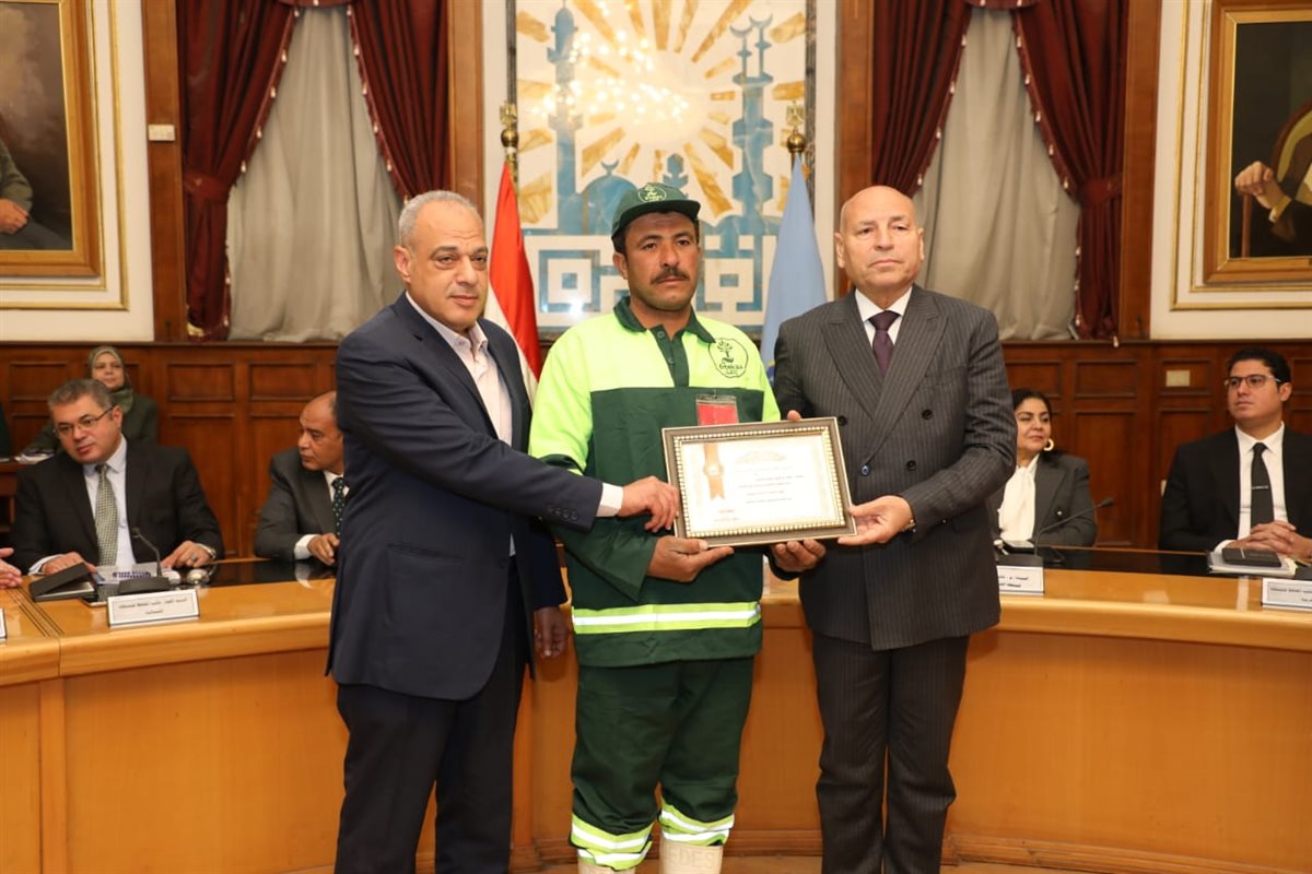 <strong>جانب من التكريم&nbsp;</strong>