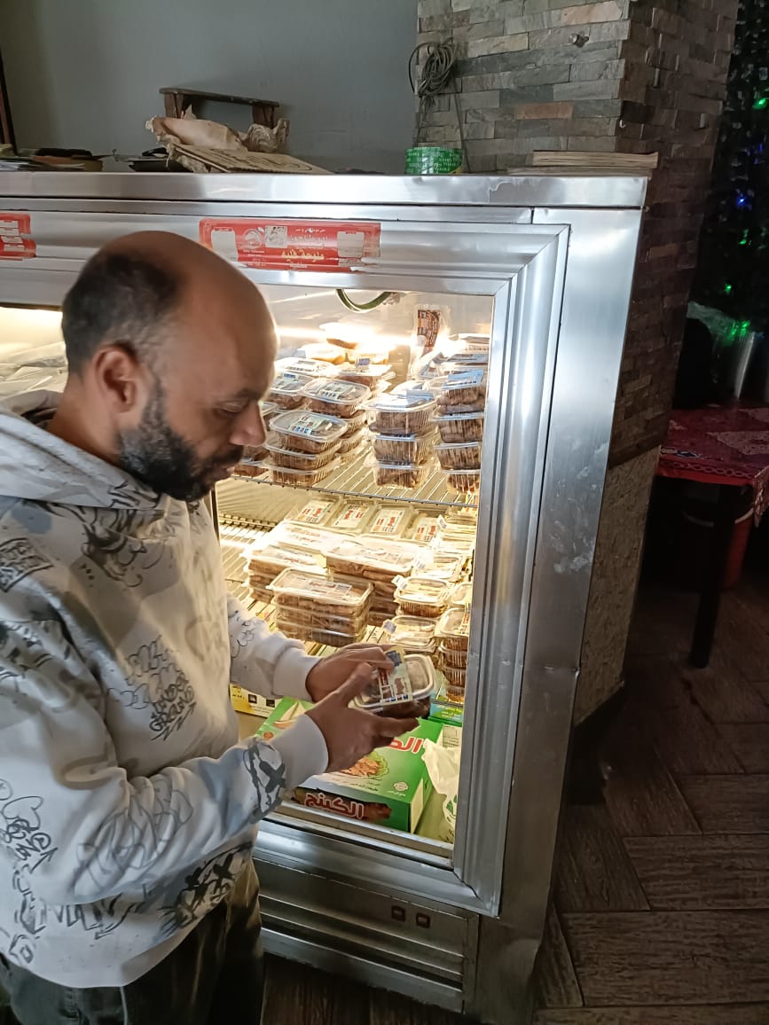 ضبط 9 أطنان من الأسماك المملحة المدخنة وأغذية فاسدة ولحوم مذبوحة خارج المجازر بالجيزة