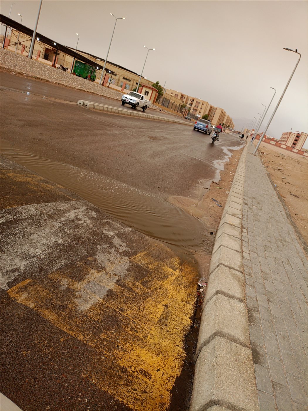 سقوط أمطار على مدينة طور سيناء 