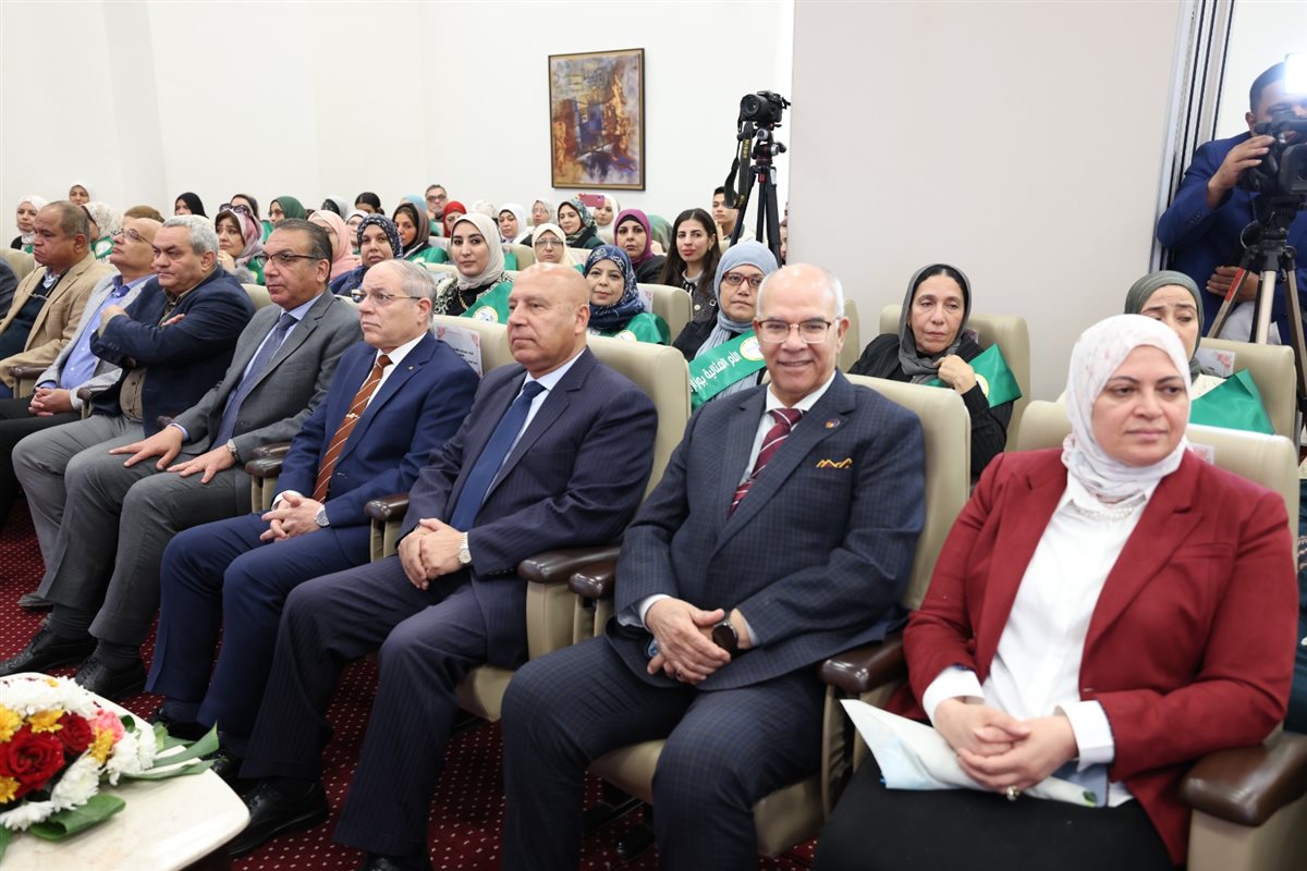 يكرم الأمهات المثاليات في وزارة النقل لعام 2026&nbsp;