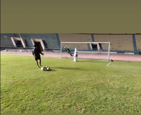 محمد عواد يواصل التدريبات المنفردة تنفيذًا لعقوبة الزمالك&nbsp;