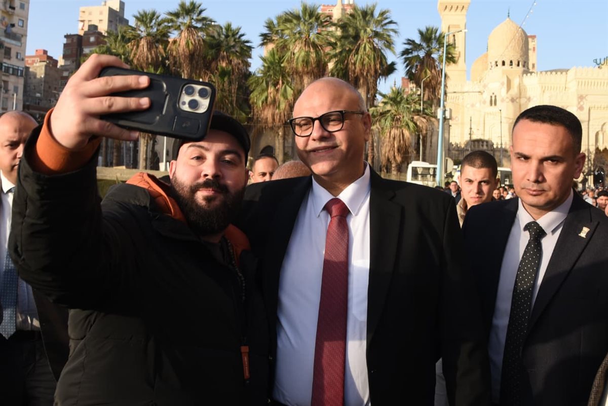 سيلفي المحافظ&nbsp;