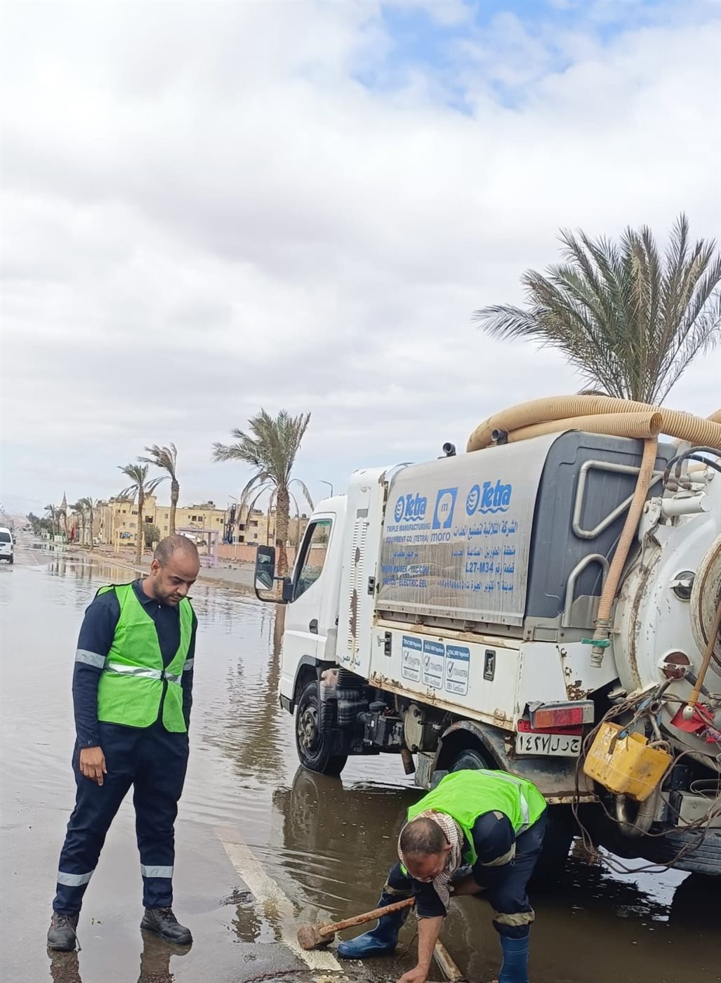 سحب مياه الأمطار برأس غارب 