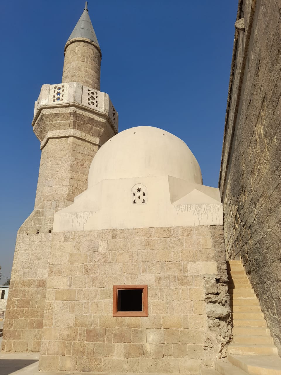 ترميم آثار القلعة&nbsp;