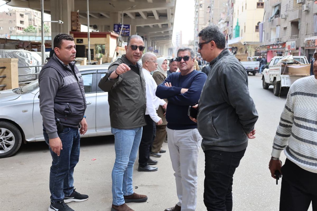 محافظ الجيزة يقود حملة لرفع الإشغالات