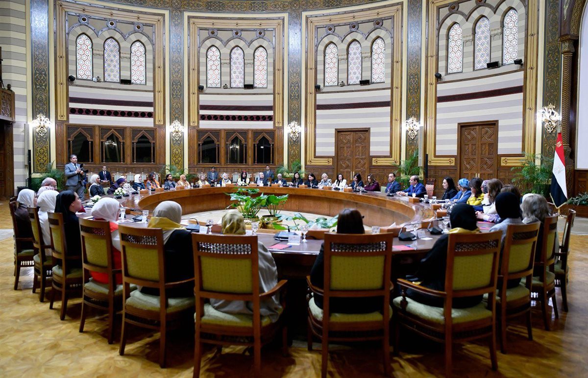 لقاء الرئيس بالأمهات المثاليات لعام 2026