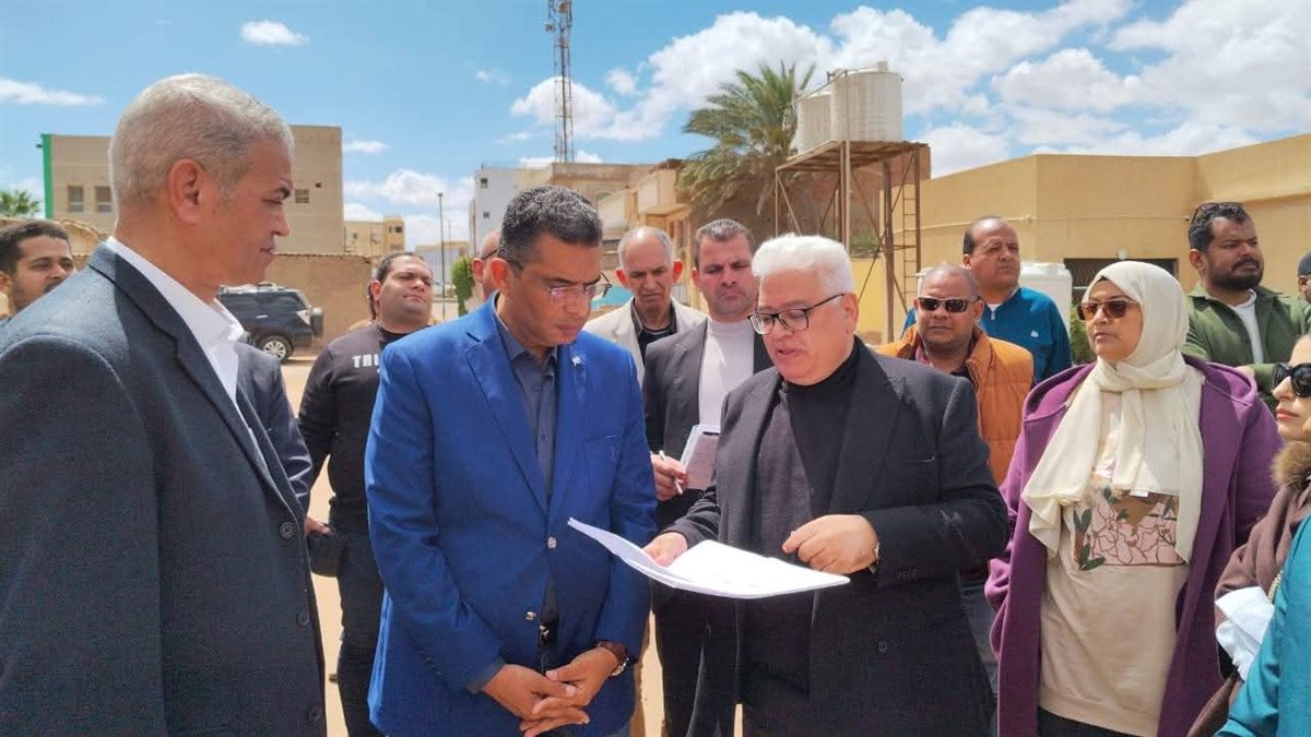 جولة محافظ البحر الاحمر برأس غارب 