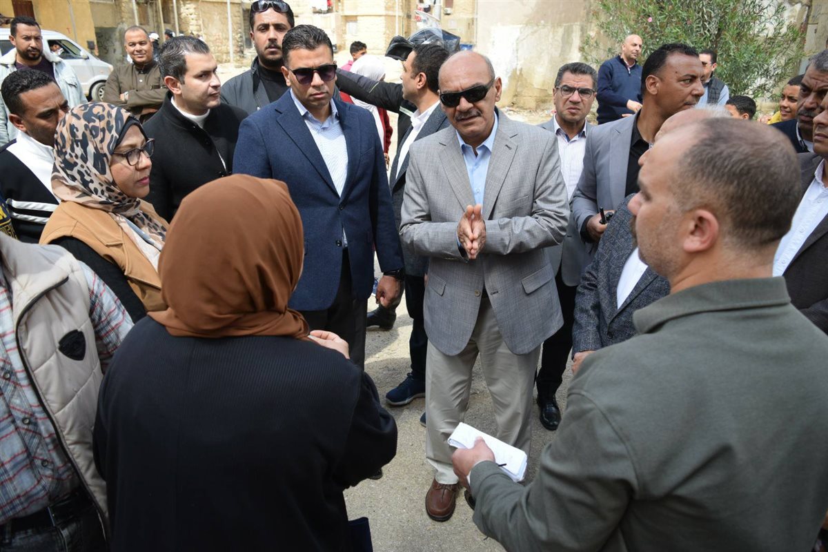 محافظ السويس