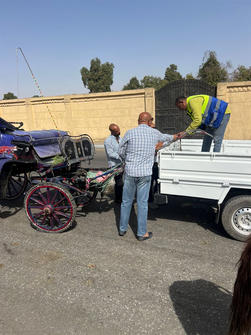 الأقصر تصادر عربات 