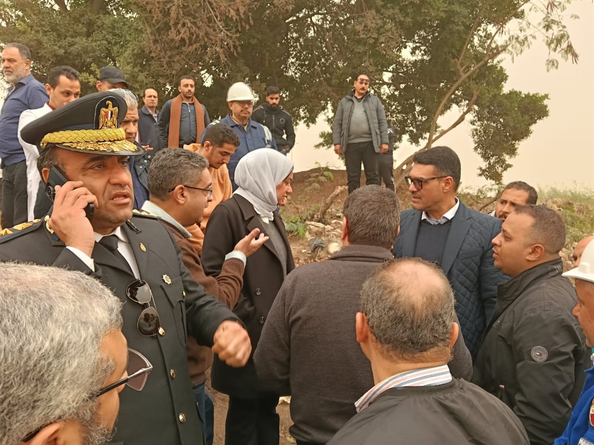محافظ القليوبية يتابع احتواء بقعة زيت بترعة الإسماعيلية