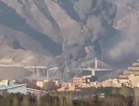 تدمير أكبر جسر في إيران&nbsp;