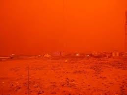 صور العاصفة الدموية