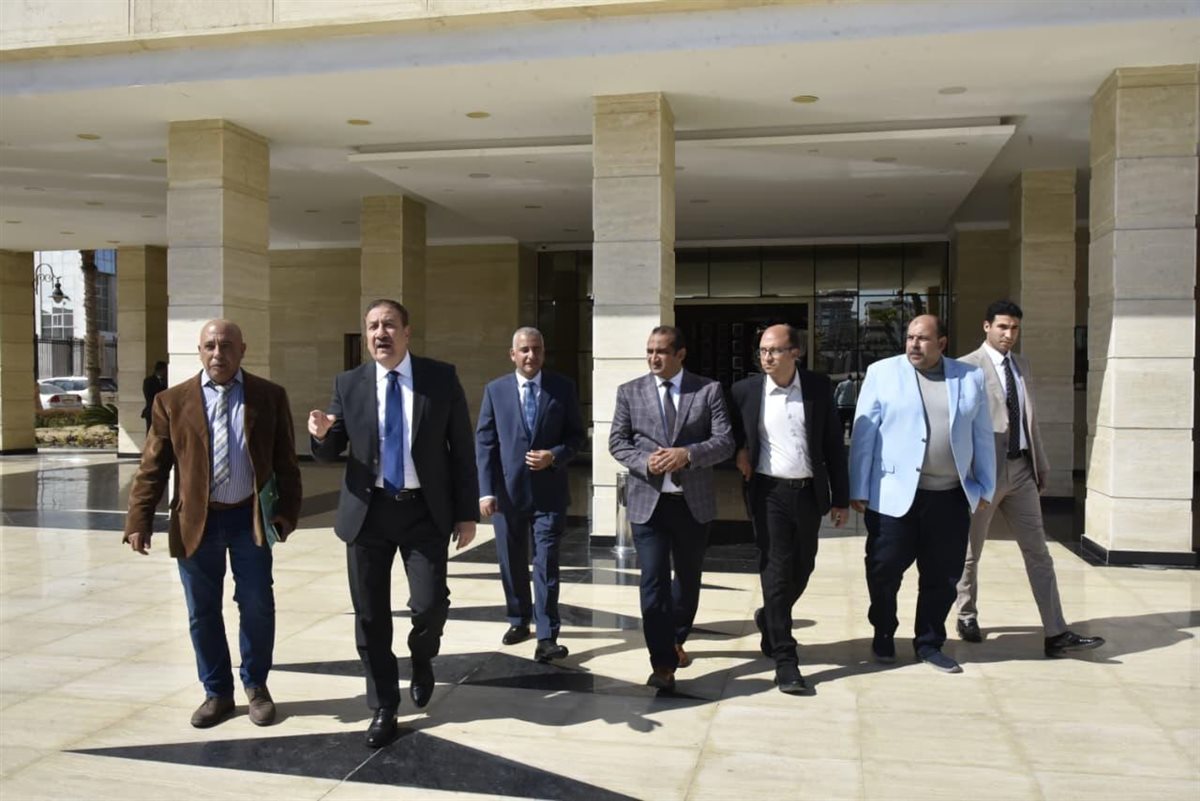 مواجهة الكلاب الضالة ببورسعيد 