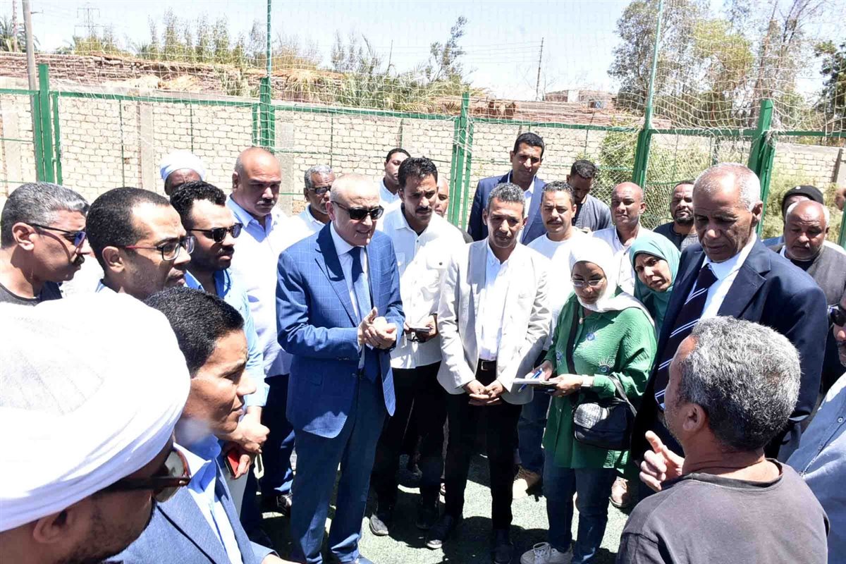 جولة محافظ الأقصر